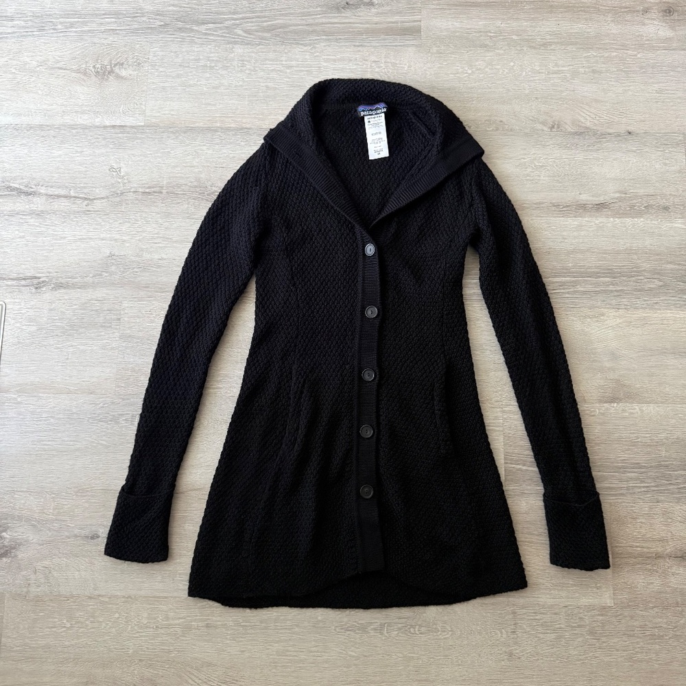 Patagonia Women’s Black Merino Wool knit  Cardigan Sweater XS - Picture 8 of 8
